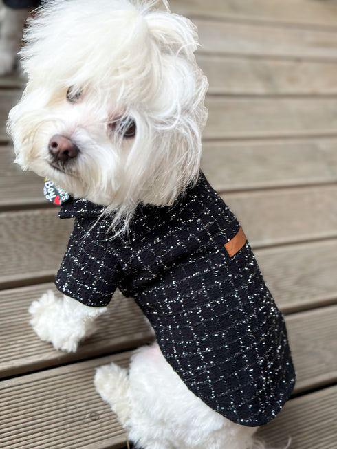 Love in Dogs – Flowy | Noir Köpek Gömleği